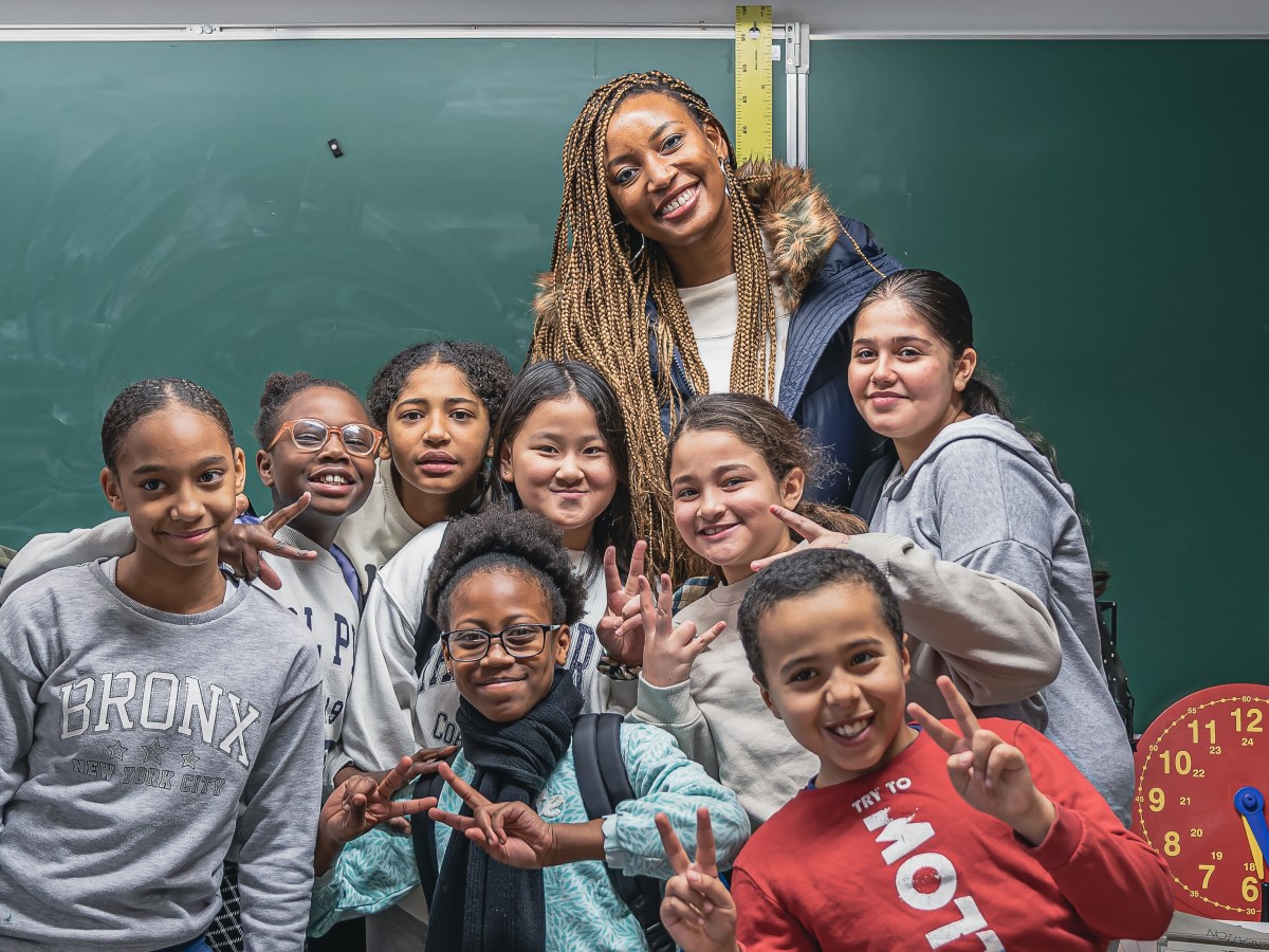 Rencontre avec Diandra Tchatchouang